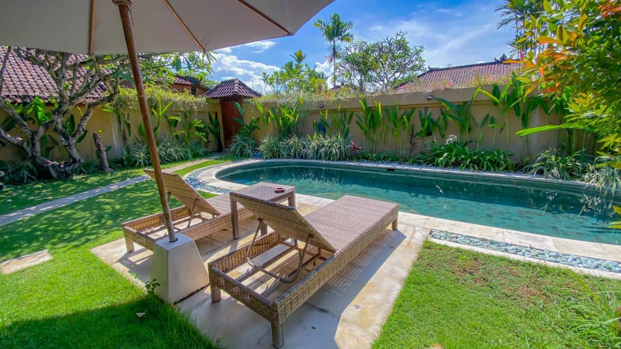 Bali Dyana Villas เซมินยัค ภายนอก รูปภาพ