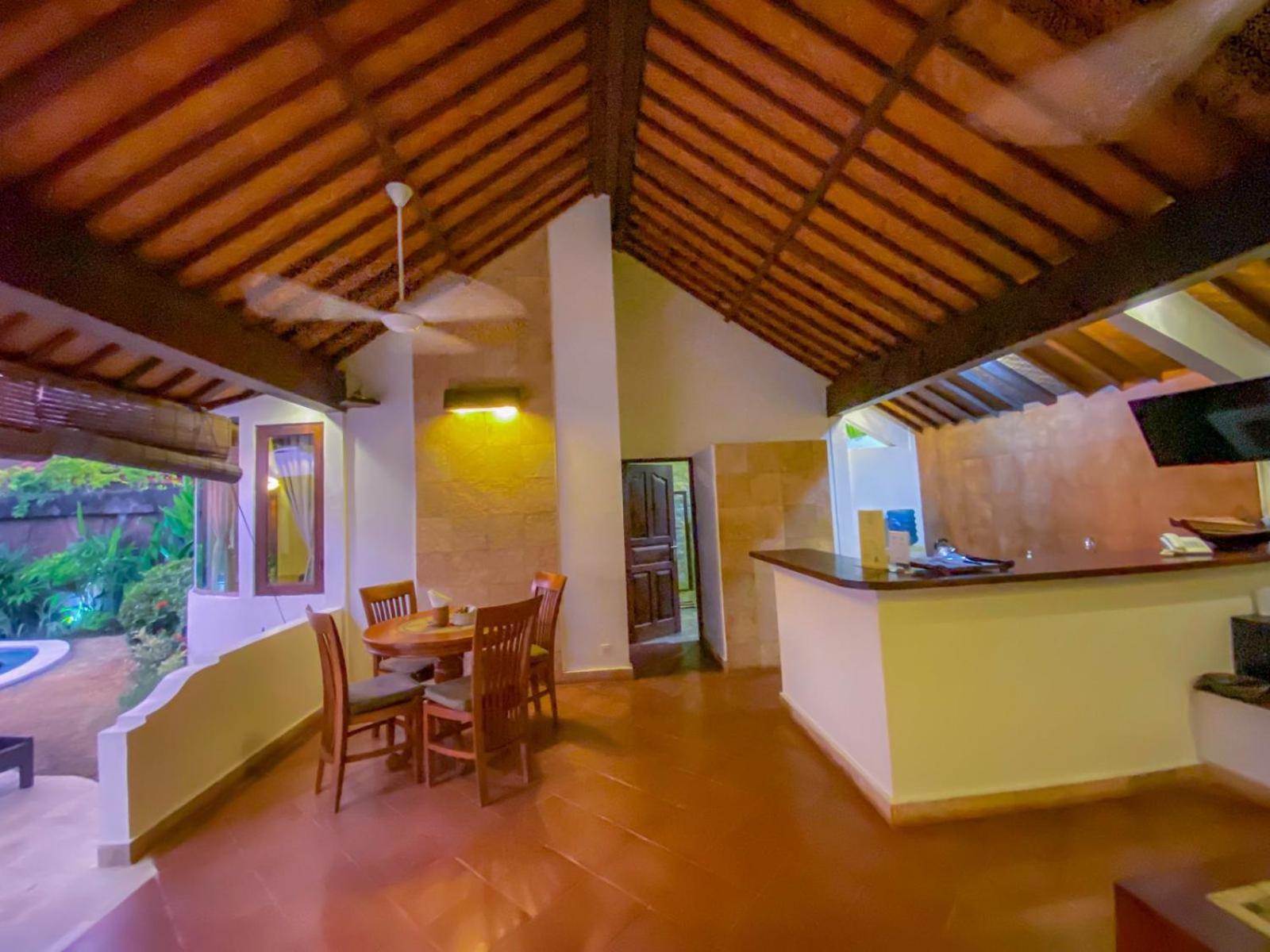 Bali Dyana Villas เซมินยัค ภายนอก รูปภาพ