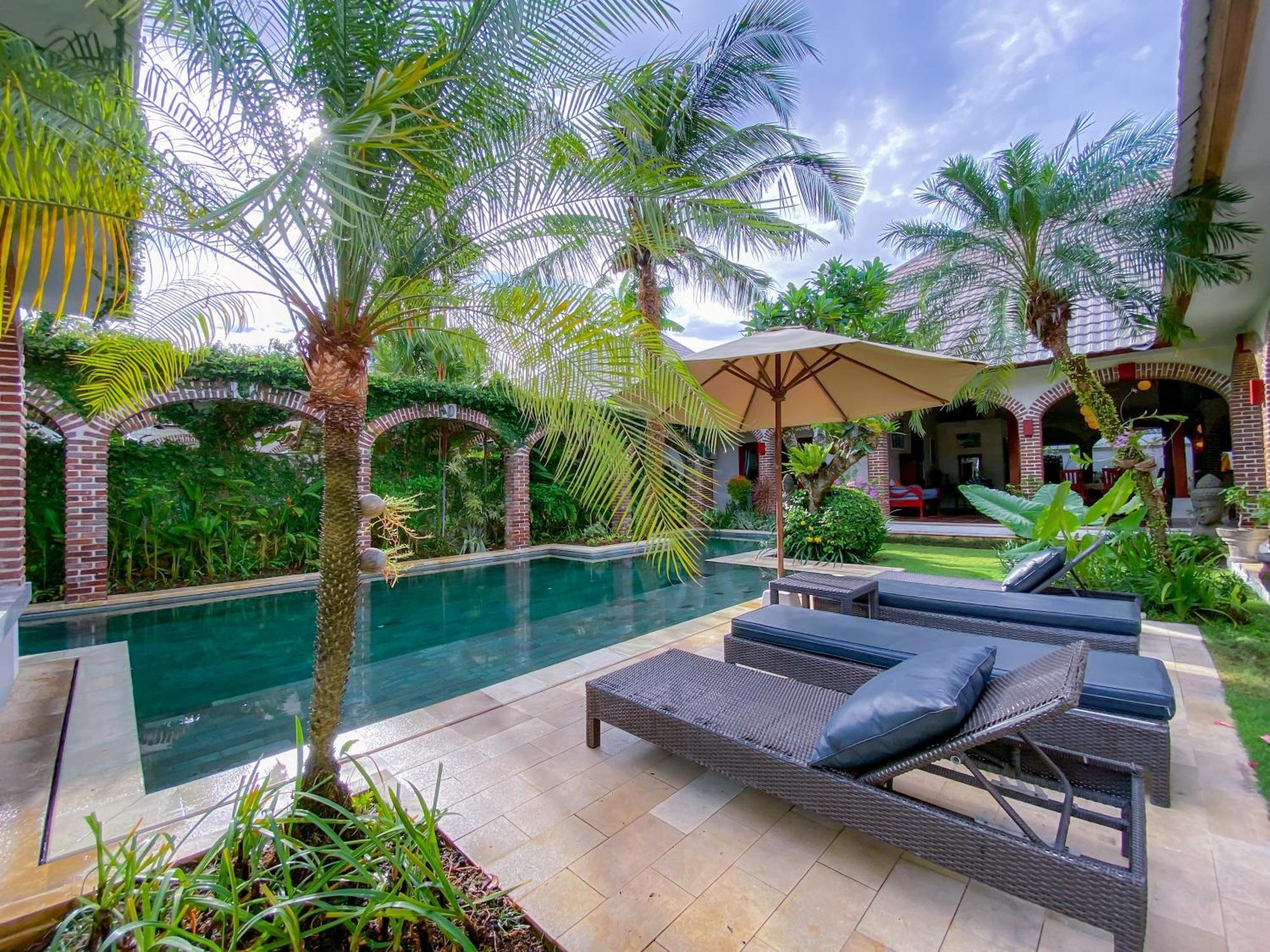 Bali Dyana Villas เซมินยัค ภายนอก รูปภาพ