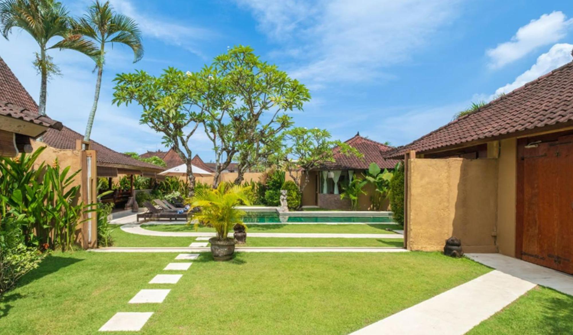 Bali Dyana Villas เซมินยัค ภายนอก รูปภาพ